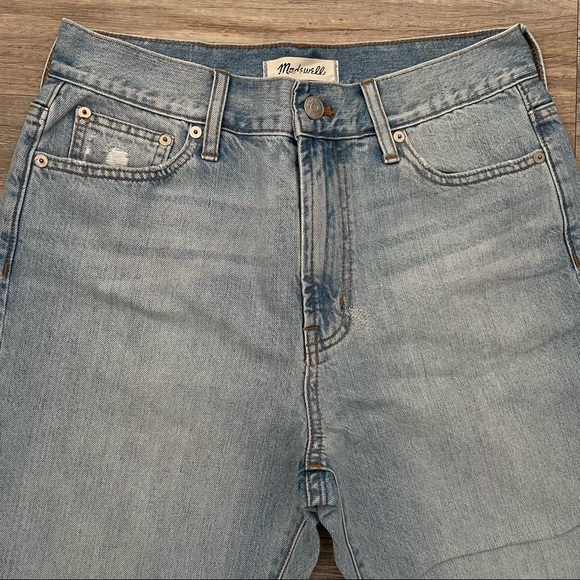 Madewell Perfect Summer Jean Ankle Mom Jean in Fitzgerald Wash. - Picture 4 of 10